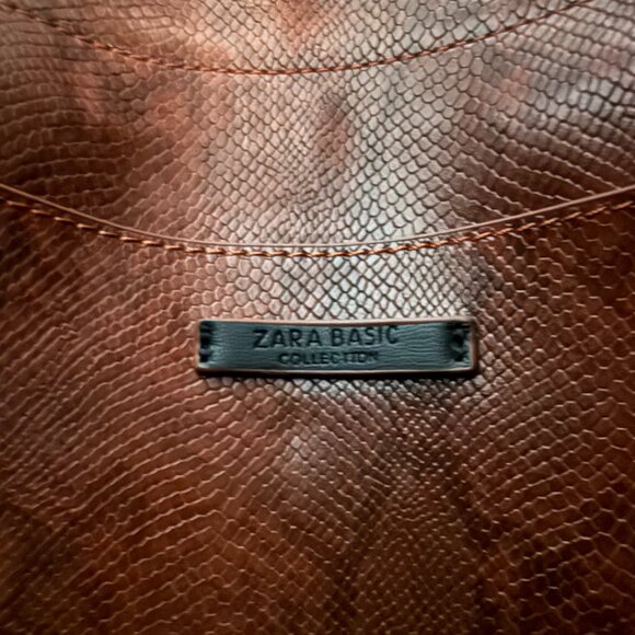 Zara Suede and Snake skin clutch - Like new - Picture 2 of 4